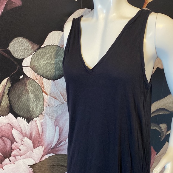 H&M Basics Dress - Picture 2 of 2